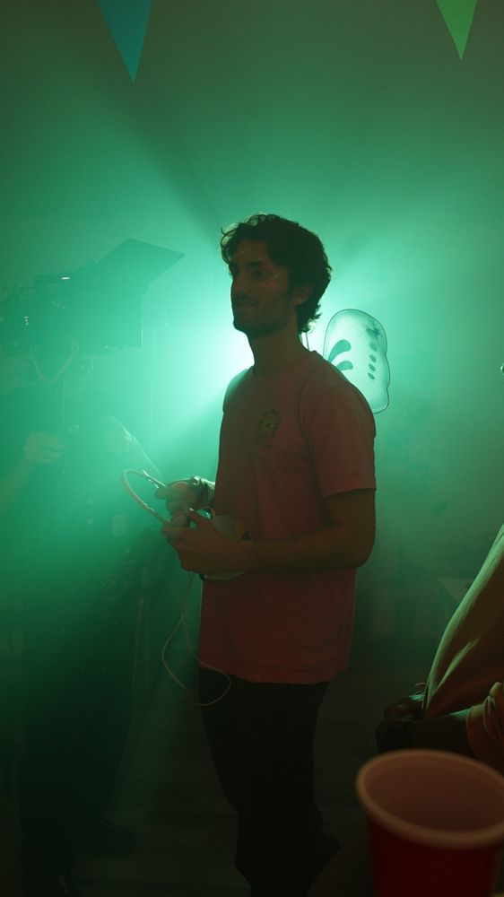 Fumée verte sur le plateau