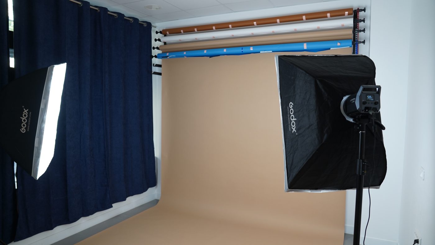 Studio photo, fond kraft